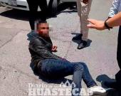 Taxistas golpearon a presunto delincuente