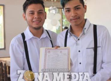 Celebraron primera boda civil igualitaria 