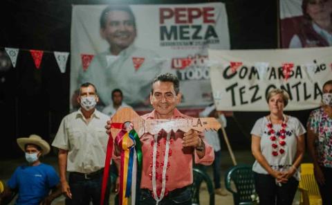 Llave del pueblo para Pepe Meza en Tezontla
