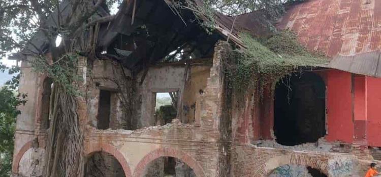 Casa Hacienda Rascón se cae 